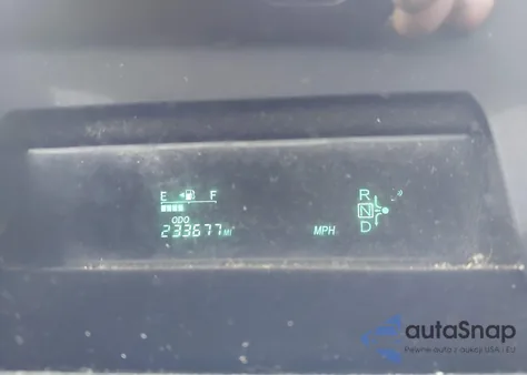 2004 Toyota Prius z USA, uszkodzony, nr VIN JTDKB22U640019902